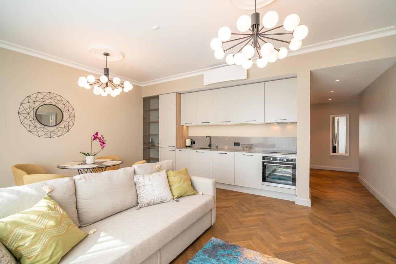 Easyrooms Dzirnavu Riga Kültér fotó