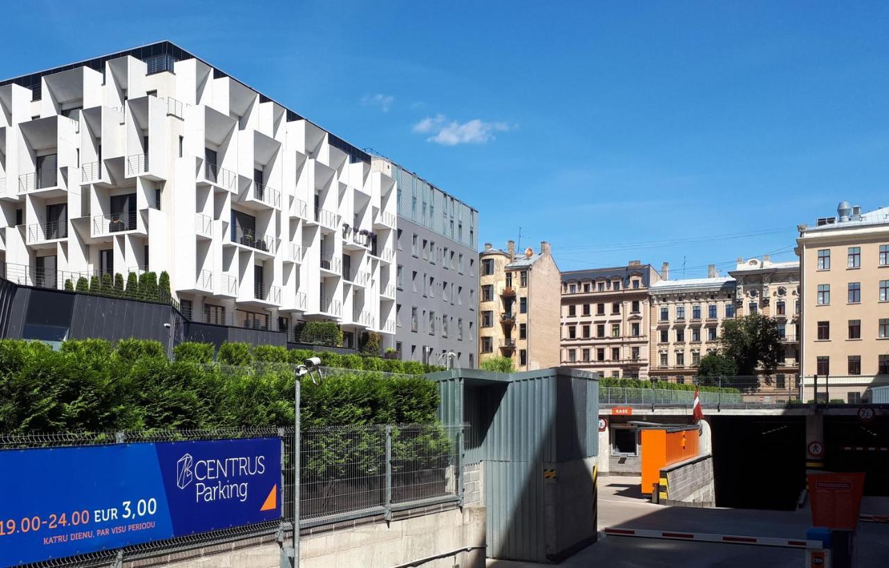 Easyrooms Dzirnavu Riga Kültér fotó